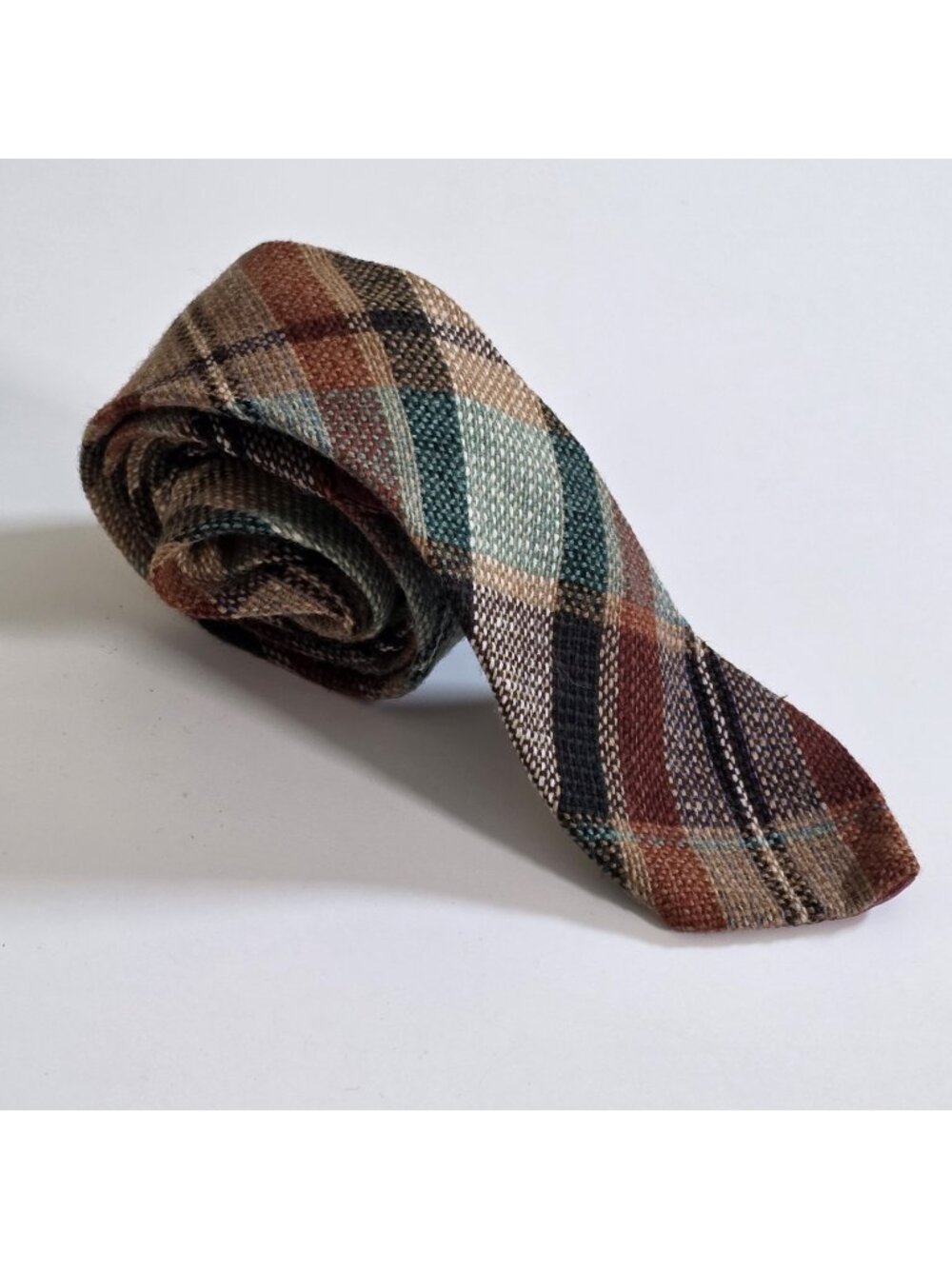 Vtg Karen Bülow Scottish Wool Tartan Plaid Tie Brown Green Rust W 3" L 59" FLAW